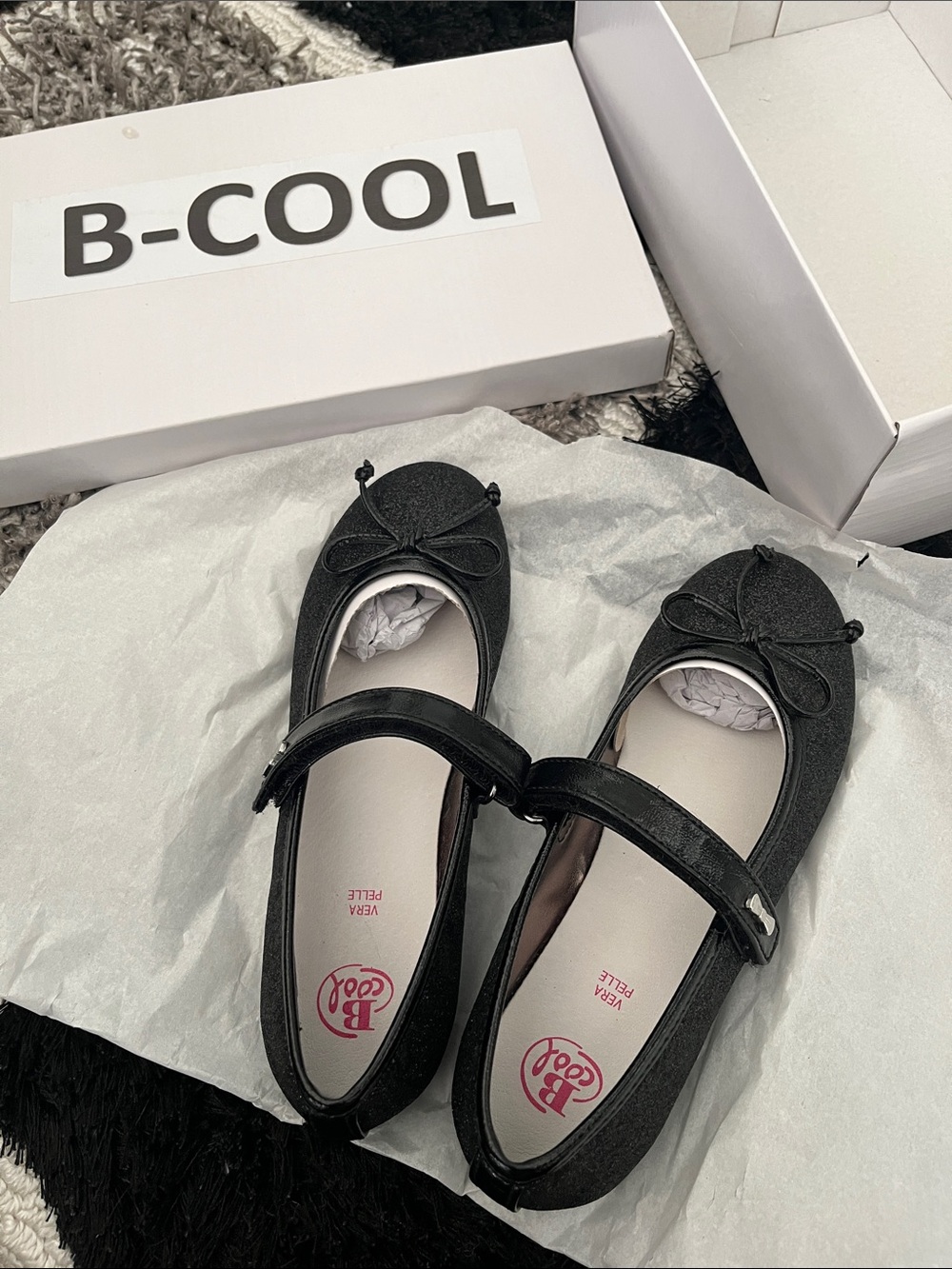 BE COOL Black Girls' Mary Jane Flats with Bow Accent